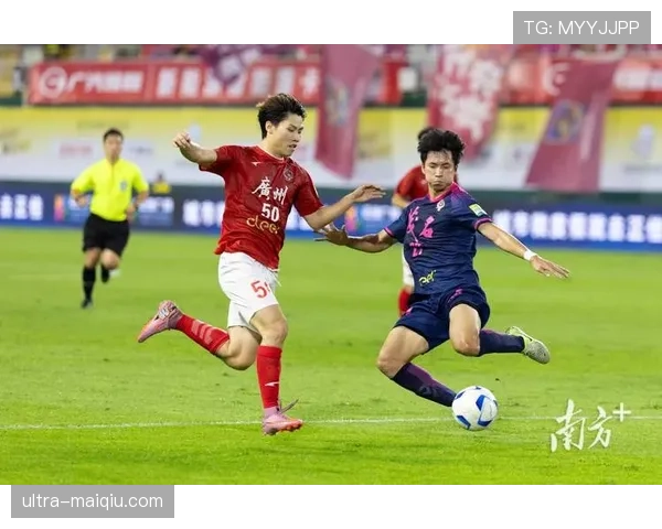 广州足球俱乐部近期比赛表现稳定，主场连胜体现阵容调整成效